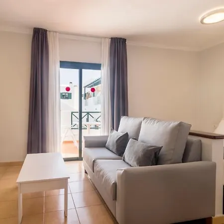 Apartahotel Ilunion Costa Sal Lanzarote 4*