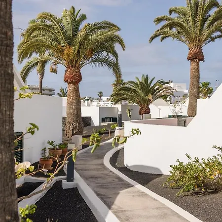 Ilunion Costa Sal Lanzarote מלון דירות 4*
