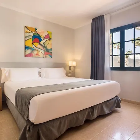 Ilunion Costa Sal Lanzarote מלון דירות 4*