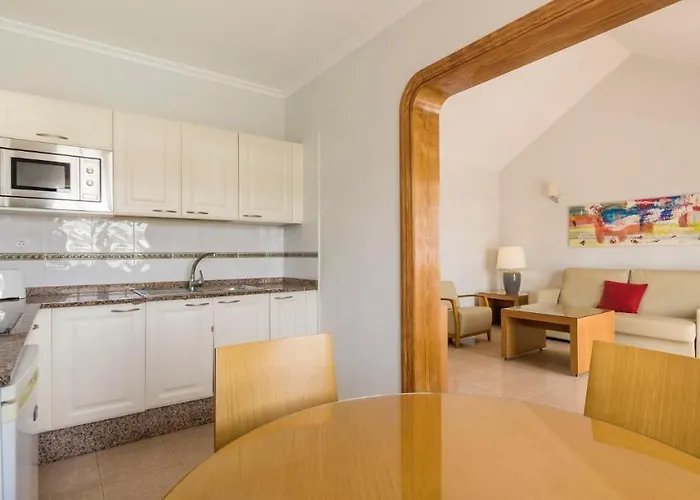 Apart-hotel Ilunion Costa Sal Lanzarote 4*