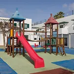 アパートホテル Ilunion Costa Sal Lanzarote
