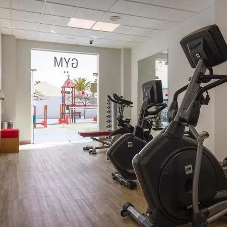 Ilunion Costa Sal Lanzarote بويرتو ذيل كارمين