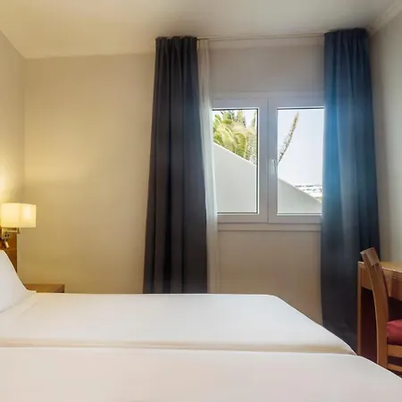 Ilunion Costa Sal Lanzarote 4* بويرتو ذيل كارمين